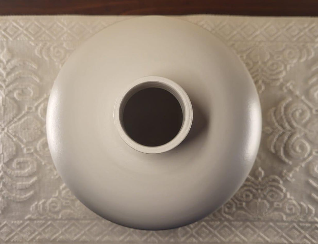 Candido Moon Jar | Scèti Collection | Handcrafted Ceramics