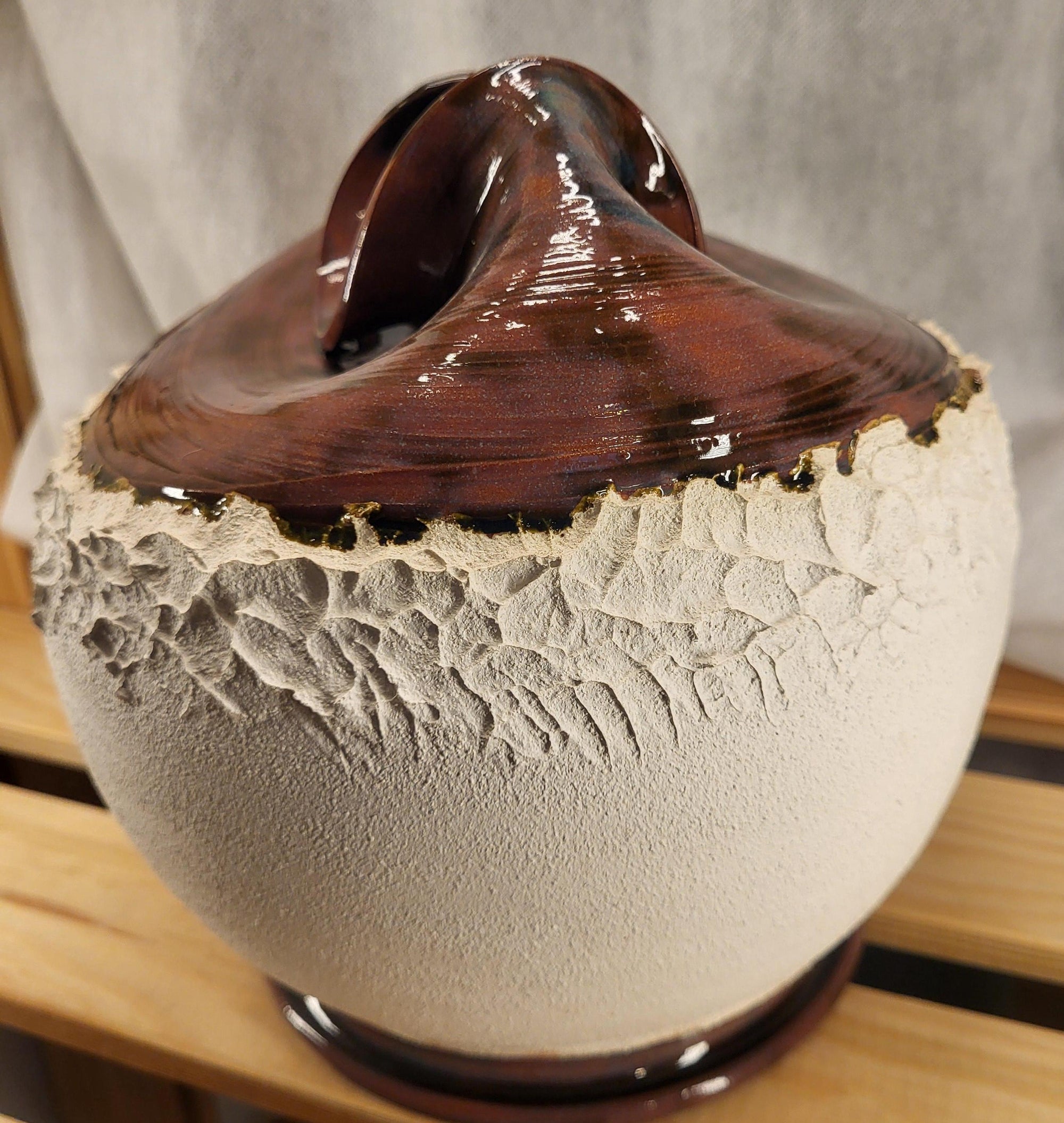 Unique Lithophyllum Vase | Marina Collection | Handcrafted Ceramic