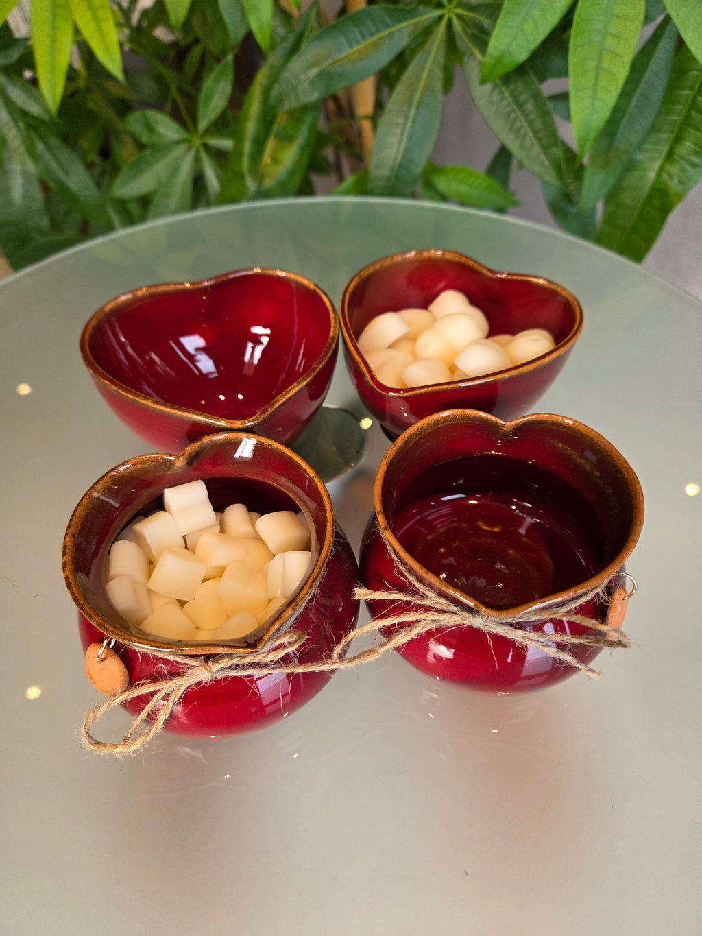 Cuore sacchetto in ceramica – rosso rubino con tart soufflé alla vaniglia in cera di oliva